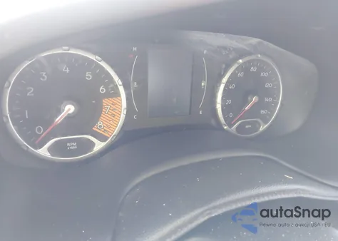 2020 Jeep Renegade Latitude 4X4 из США, поврежденный, VIN ZACNJBBB3LPL28389